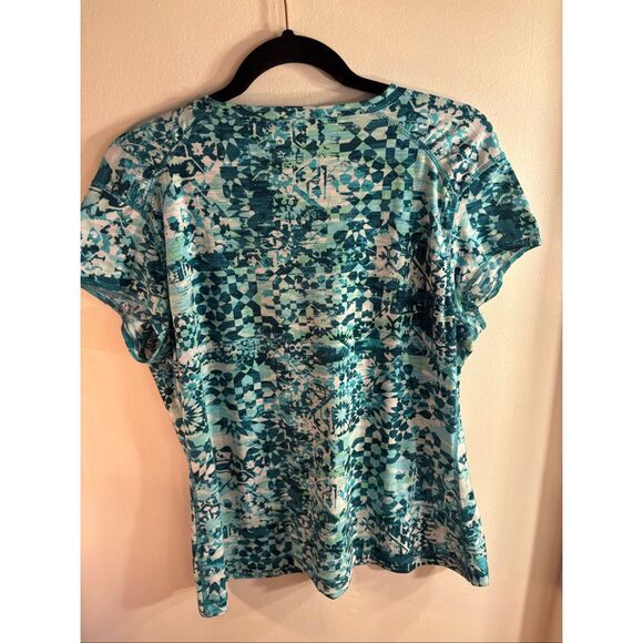 Title Nine Top - Picture 3 of 3